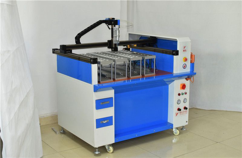 點(diǎn)膠機(jī),自動(dòng)點(diǎn)膠機(jī)工廠