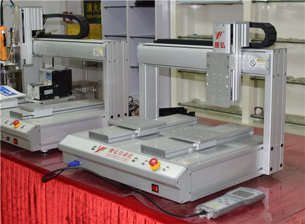 點膠機,東莞點膠機廠家供應