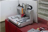 <b>專業(yè)自動擰螺絲機供應廠家,真工廠在這里</b>