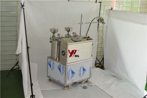 環(huán)氧樹(shù)脂灌膠機(jī)