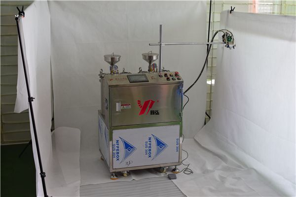 大膠量雙液灌膠機