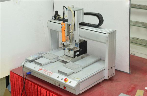 專業(yè)自動擰螺絲機零售