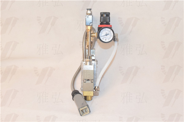 螺旋式熱熔膠膠槍側立面