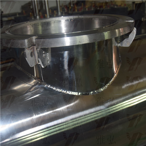 不銹鋼壓力罐細節(jié)